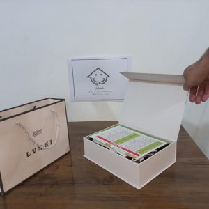 کارتن و دفترچه دستگاه بادکش برقی
